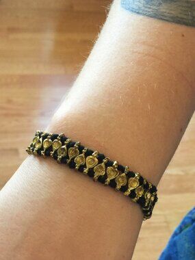 Heart Bracelet Black. Boho style. One Size. NEW